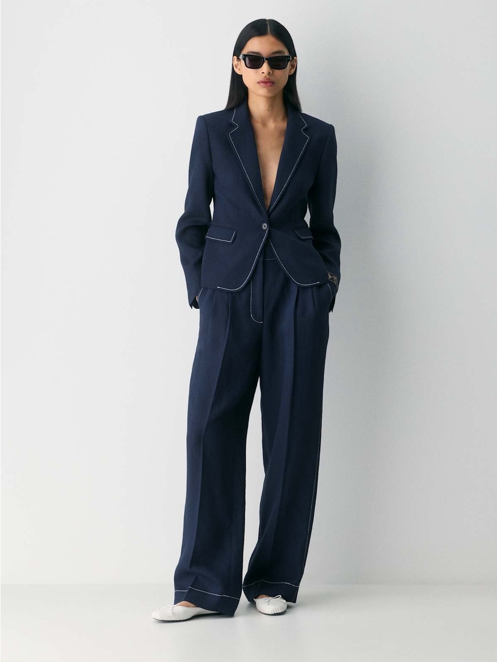 Aritzia The Effortless Pant™ - PowerLinen™ Navy Wide-Leg Trousers Sz 6